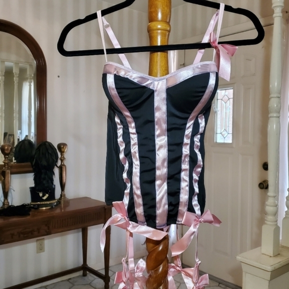 Y2K Morbid Threads Corset - Picture 1 of 8